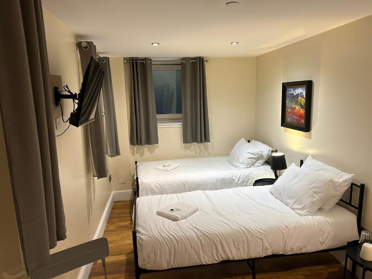Twin Room With En-Suite Эдинбург Экстерьер фото