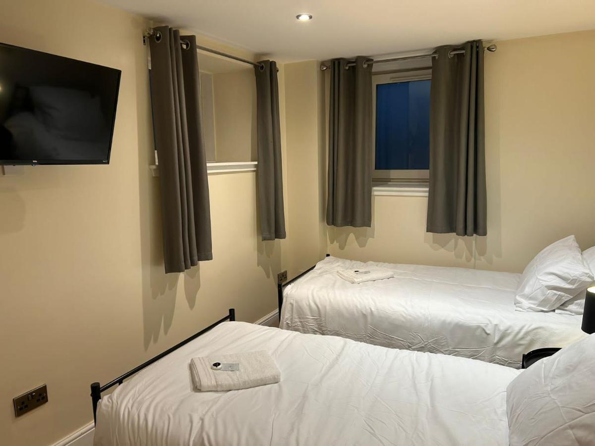 Twin Room With En-Suite Эдинбург Экстерьер фото