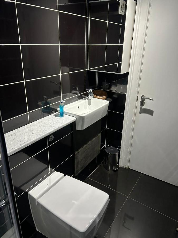Twin Room With En-Suite Эдинбург Экстерьер фото